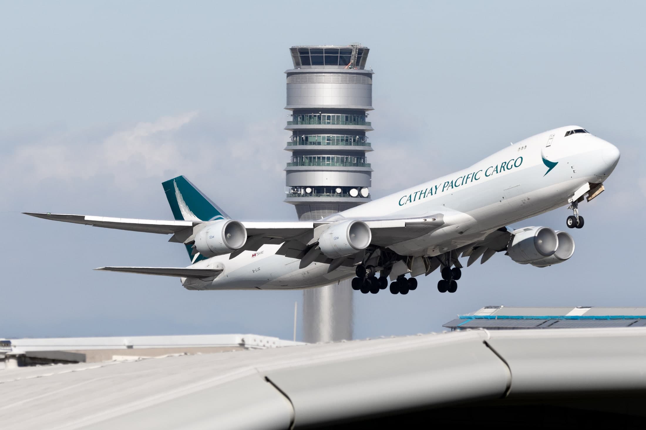 Aircraft photo 4